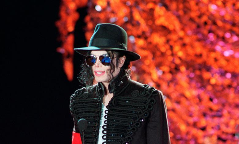 Michael Jackson recibiendo premios 