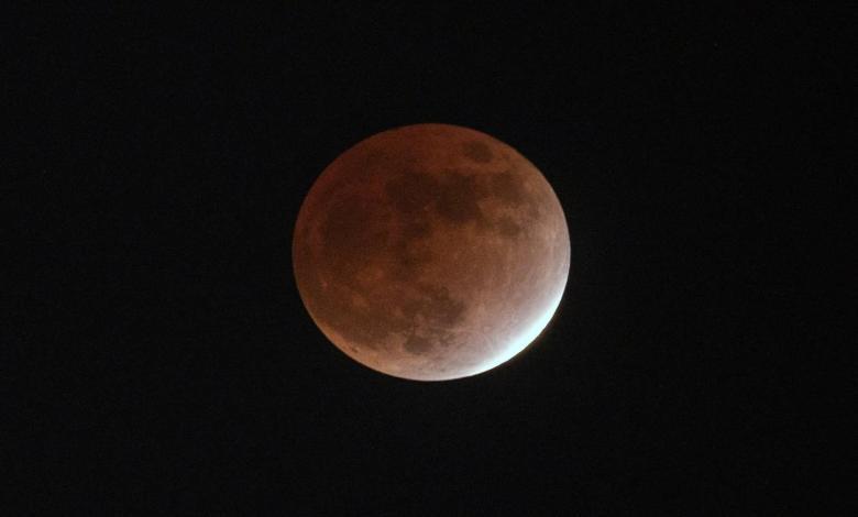 Eclipse lunar 2021