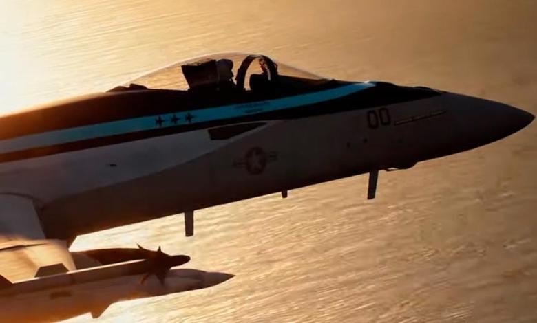 Ace Combat 7: Skies Unknown DLC de Top Gun: Maverick
