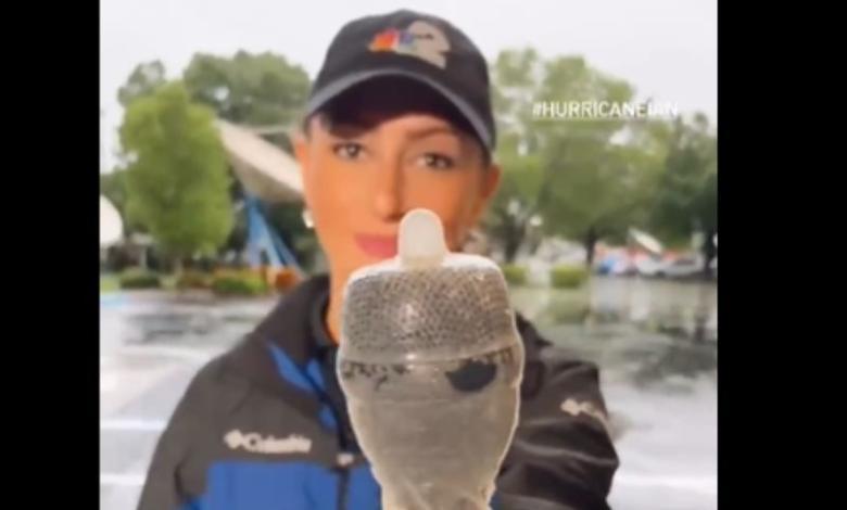 Periodista cubre su micrófono con un condón