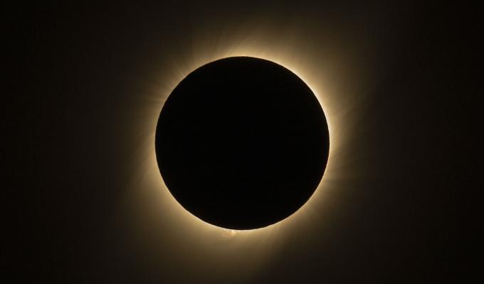 Cuando es el eclipse en octubre 2023: se puede ver en el Planetario