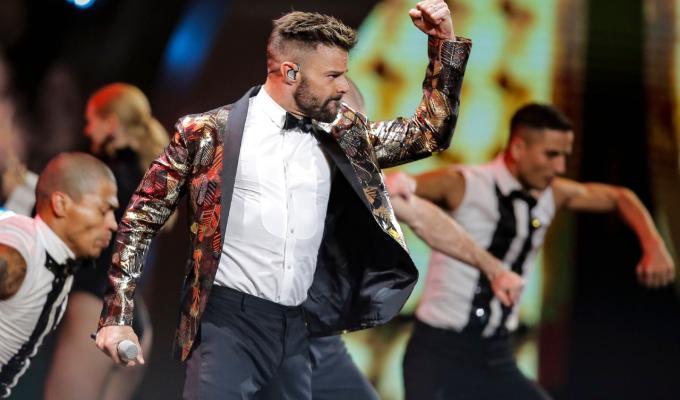 Ricky Martin: emiten orden de alejamiento por violencia doméstica