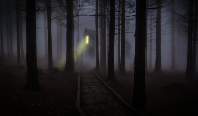 Llamadas y presencias extrañas en El Cartel Paranormal