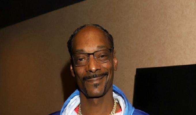 Snoop dogg colombiano video de él trabajando en las calles