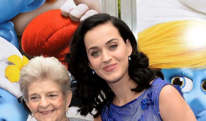 Katy Perry y su abuela Ann Pearl Hudson 