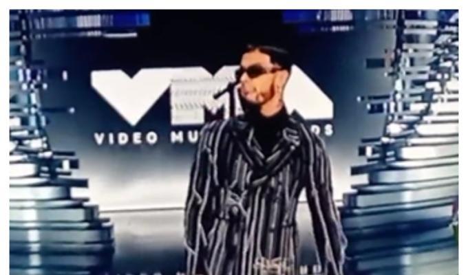 Anuel y Karol G en MTV VMAs: presentación en los premios