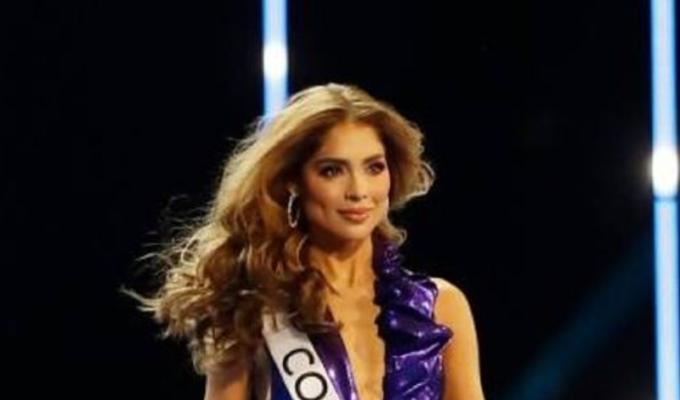 Camila Avella brilla en el desfile en traje de baño y pasa al top 10 de Miss Universo 2023