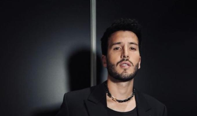 Sebastián Yatra en los Latin Grammy