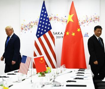 El presidente de Estados Unidos, Donald Trump, junto a su homólogo chino, Xi Jinping, en Osaka (Japón)