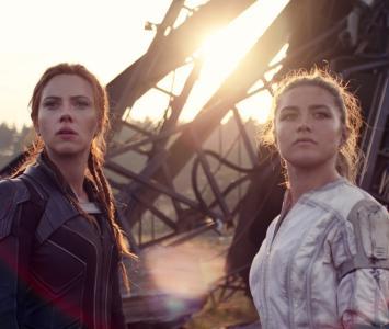 Scarlett Johansson y Florence Pugh en 'Black Widow' 