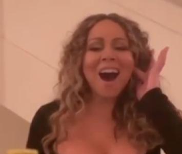Mariah Carey cumple el #BottleCapChallenge