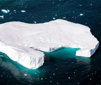 Iceberg descongelándose en Groelandia 