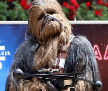 Fans de 'Star Wars Colombia' caracterizados como los personajes de la saga