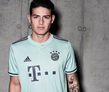 James con la camiseta del Bayern Múnich