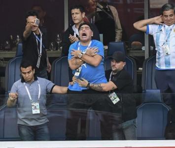 Maradona8.jpg