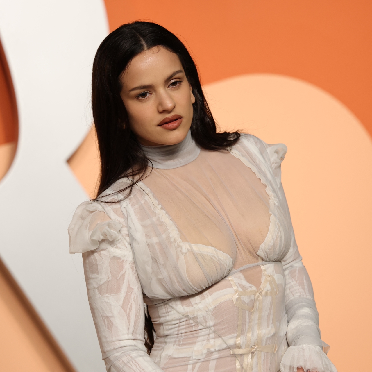 "La Perla” no es para una ex: Rosalía rompe rumores y lo aclara todo