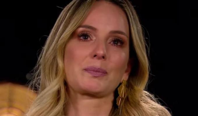 Claudia Bahamón llorando: recuerda a su papá fallecido