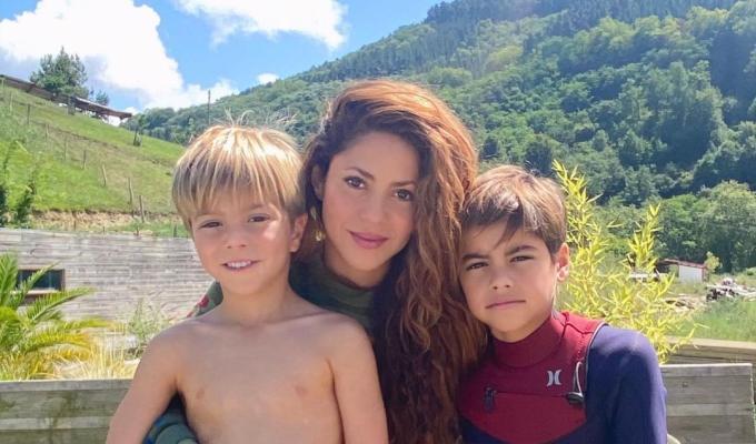 Shakira y sus hijos 